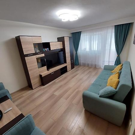 Eugenia Apartament Ploiesti Exterior photo